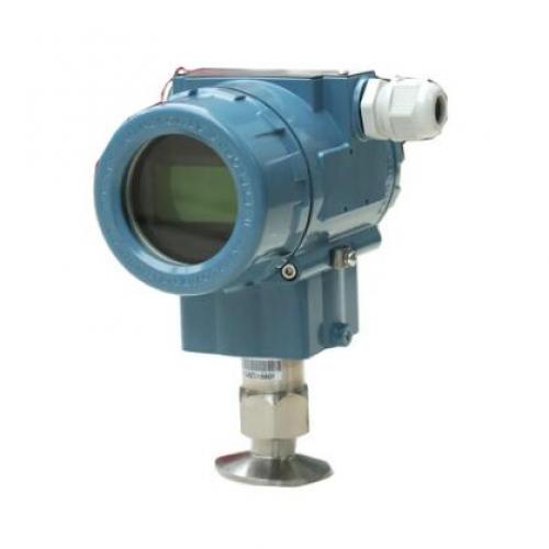 Sanitary pressure transmitter